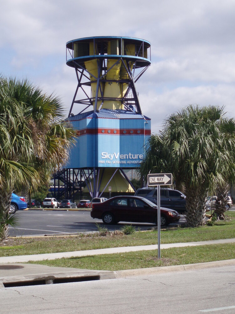 Wind tunnel