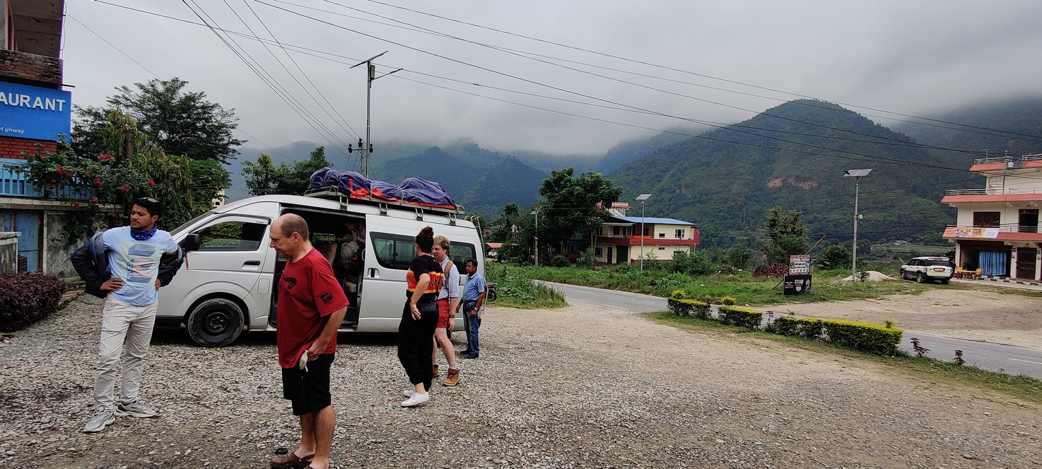 Lunch stop in the Hamlet restaurant in Baireni. You can also see the bus we were traveling in.