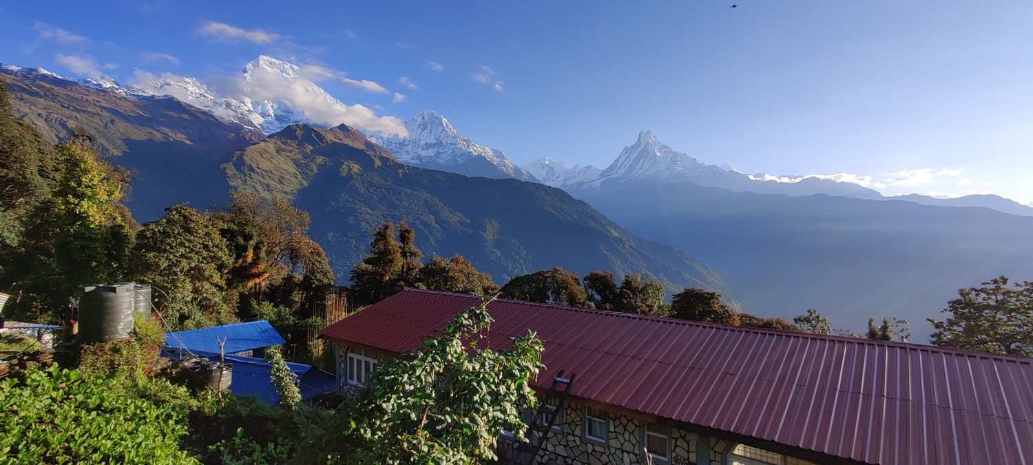 The view at breakfast in Tadapani