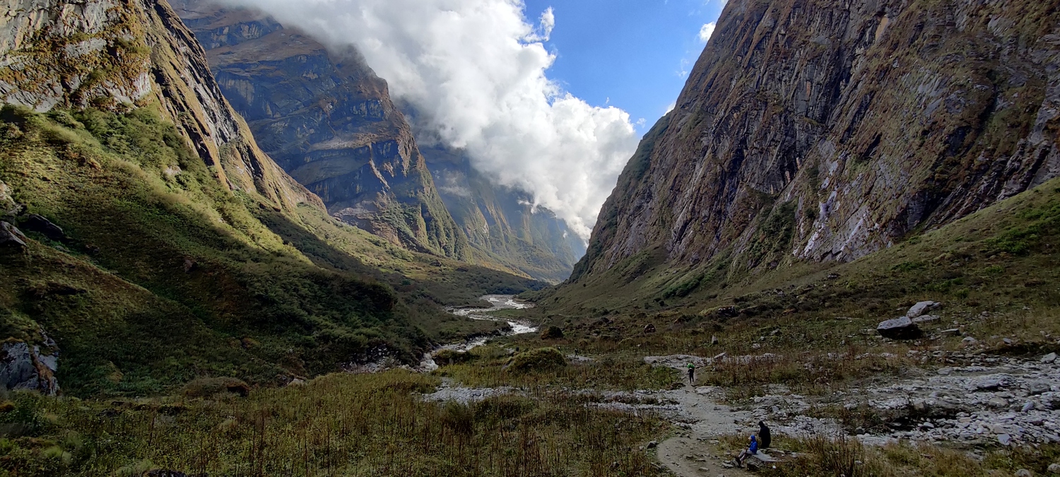 The gorgeous valley below us